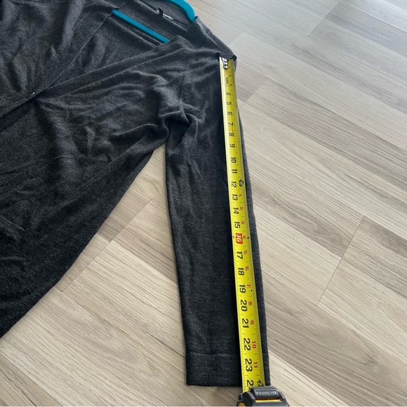 Eileen Fisher Gray  Long One Button Front Cardigan Size Medium - Picture 12 of 16